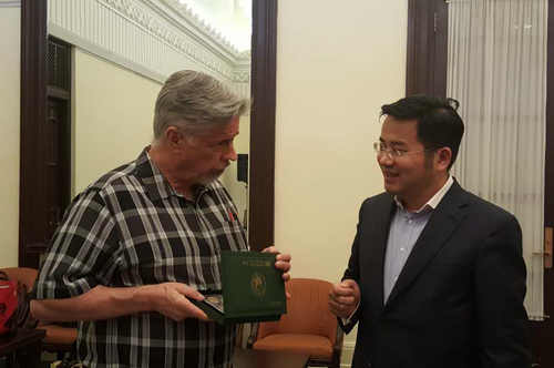 戰(zhàn)略合作謀發(fā)展&nbsp;風(fēng)雨同舟計(jì)長(zhǎng)遠(yuǎn)