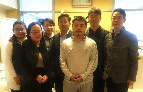 宏觀視野&nbsp;創(chuàng)新管理&nbsp;泉評人用專業(yè)專注凝聚品牌力量