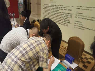 2016廣州錢幣展今日開幕&nbsp;評級鑒定占領(lǐng)半壁江山