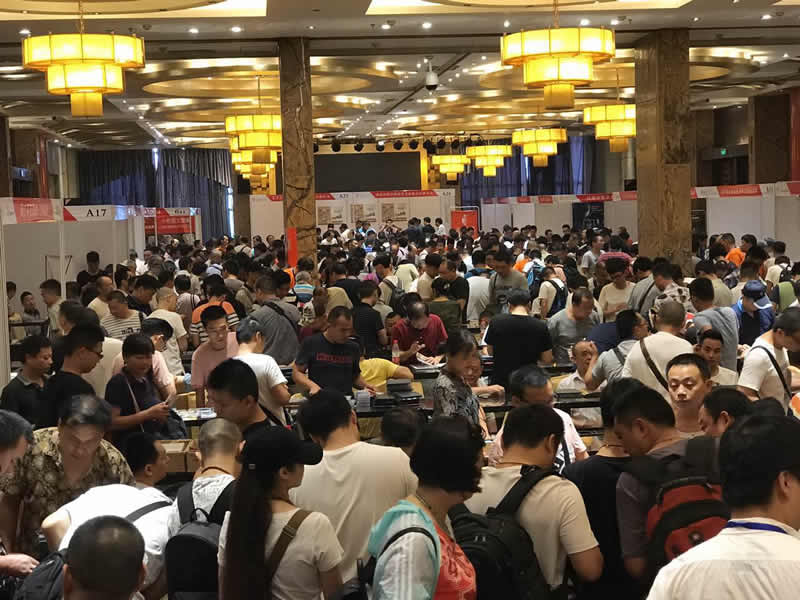 中國第四屆錢幣收藏博覽會(huì)今日隆重開幕