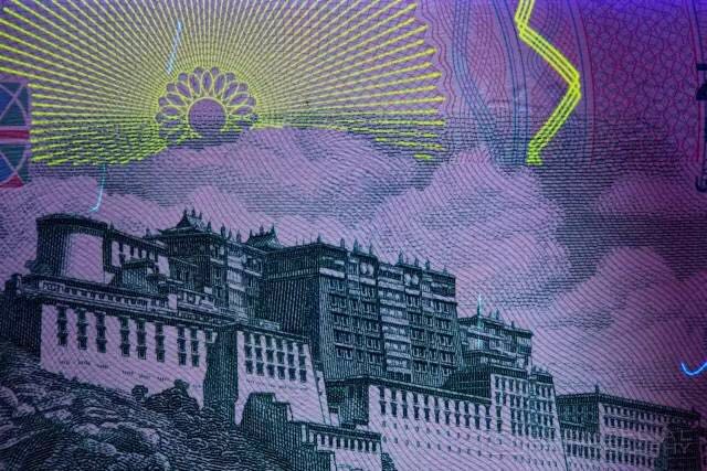 從這個角度看人民幣，美爆了！