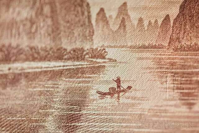 從這個角度看人民幣，美爆了！